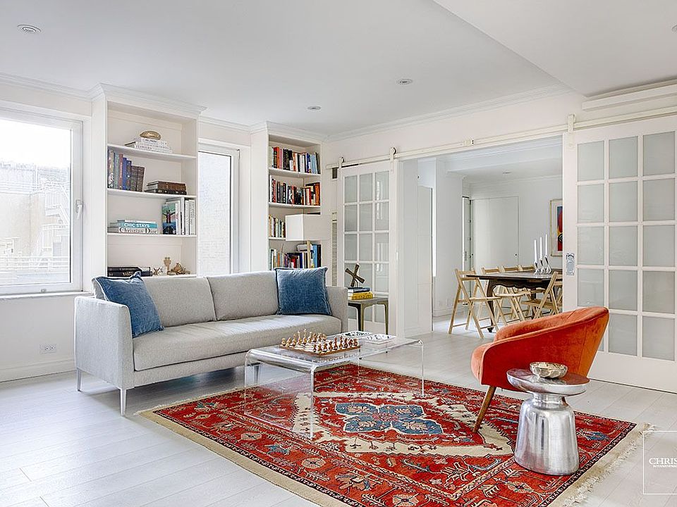 1st image of 106 Central Park S APT 17E