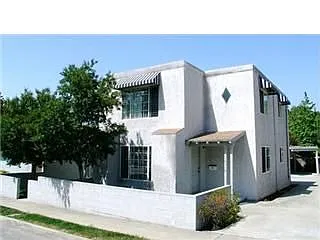 18349 Redwood Rd photo 1