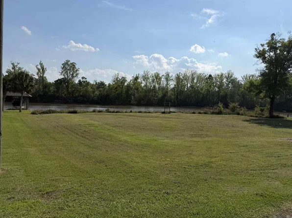 15775 Cypress Point Ln, French Settlement, LA 70733
