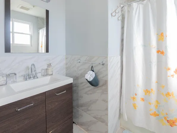 1111 7th Street image 12 of 14