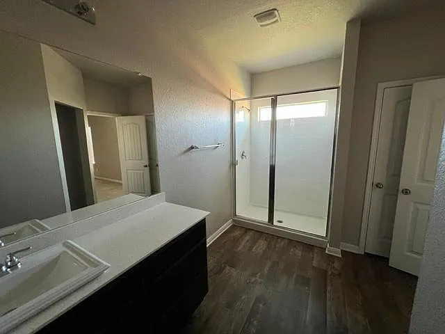 1009 Gaelic Dr — Photo 4
