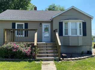 524 S 1st St, Greenville, IL 62246