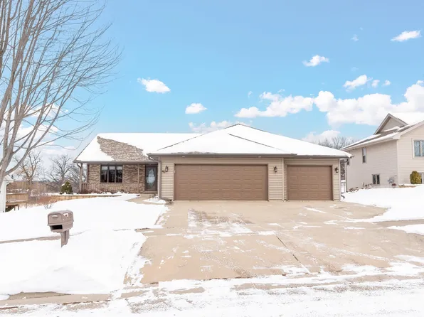 40 E Sunset Dr, Milton, WI 53563