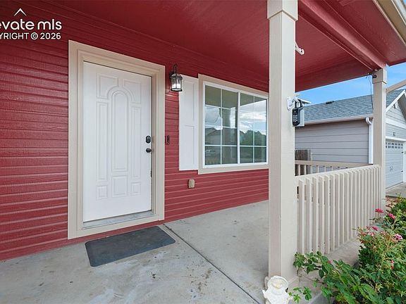 4th image of 580 Winebrook Way