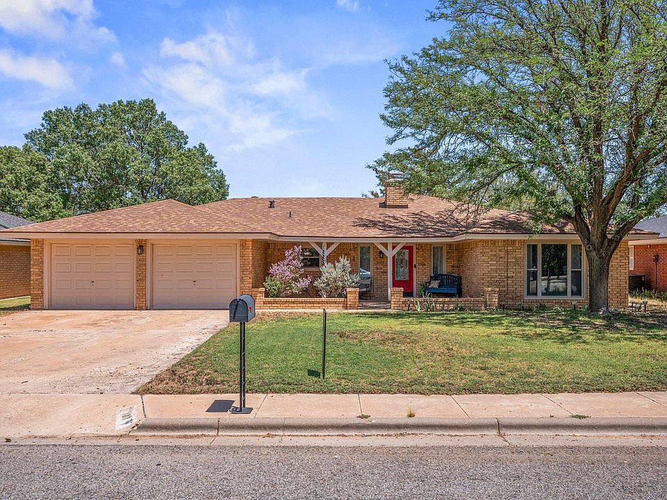 1st image of 103 Willow Cir