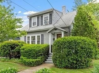 8 Newcomb Ave, Saugus, MA 01906