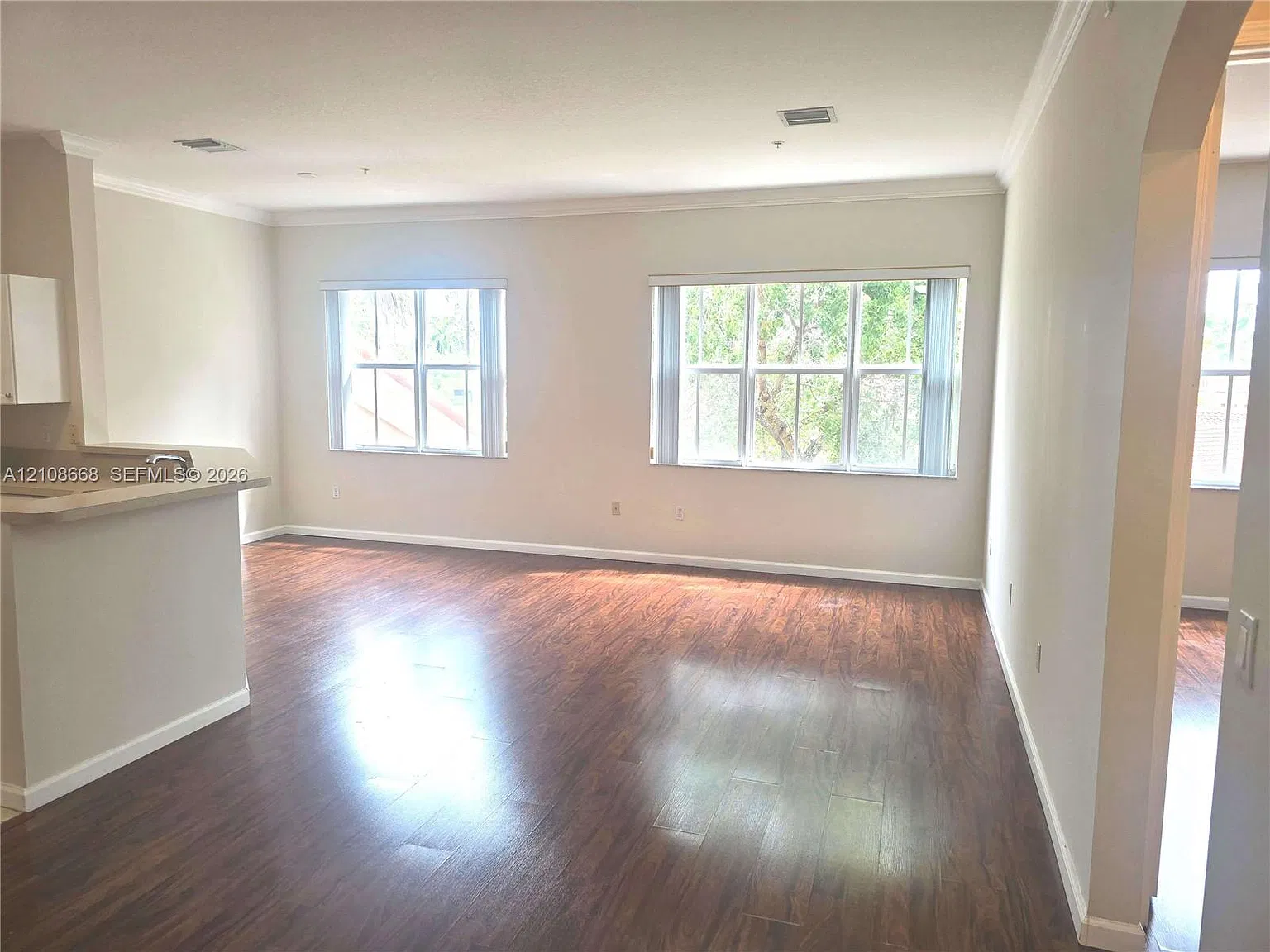 El-Ad Villaggio Condo — Photo 3