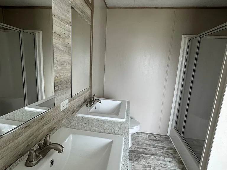 Woodlake Estates (TX) — Photo 15
