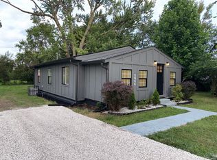 4307 S Lynhurst Dr, Indianapolis, IN 46221
