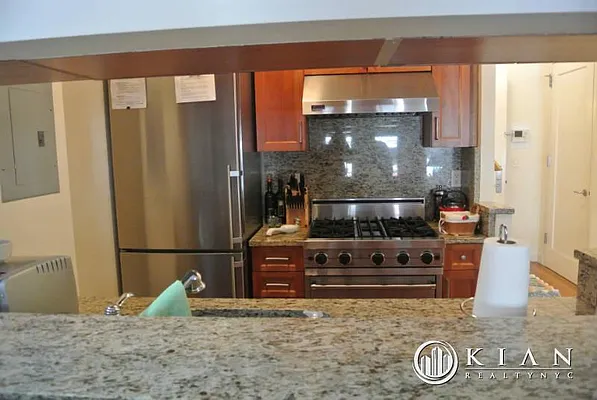 Sold by Kian Realty | media 6