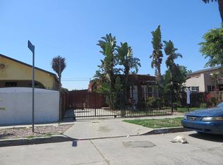 330 E 90th St, Los Angeles, CA 90003