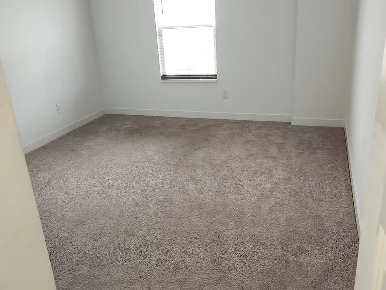 19419 Clive St — Photo 14