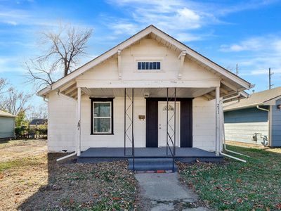221 E Clark Ave, Augusta, KS, 67010