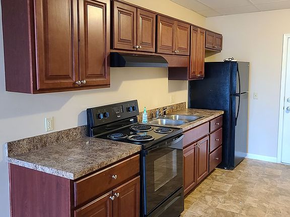 5th image of 17 Belvidere St APT 203