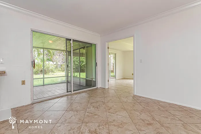 2132 SE Shelter Dr — Photo 5
