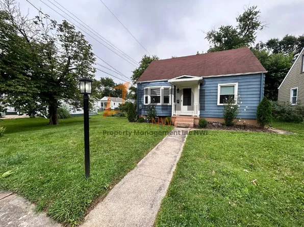 1110 Lafayette St, Valparaiso, IN 46383