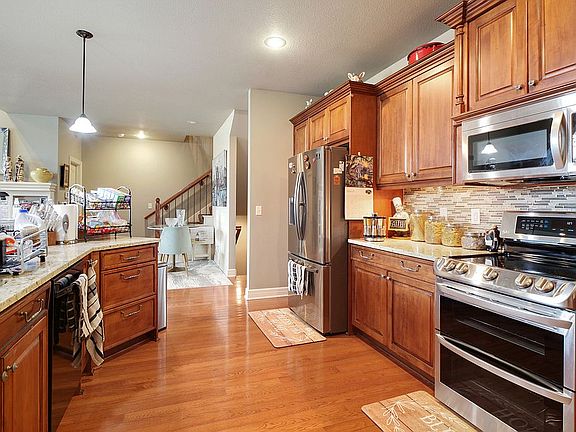 5th image of 3903 W 159th Ter