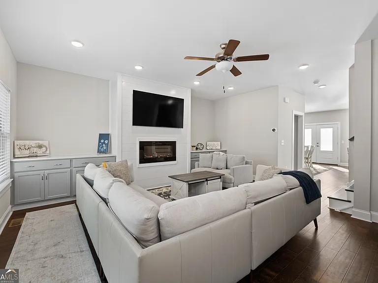 3775 Jack Vernon Cir — Photo 4
