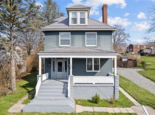 449 Elwyn Ave, Springdale, PA