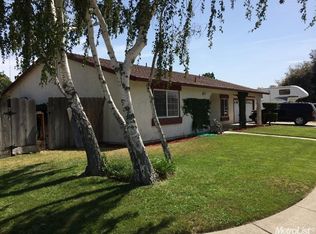 1321 E D St, Oakdale, CA 95361