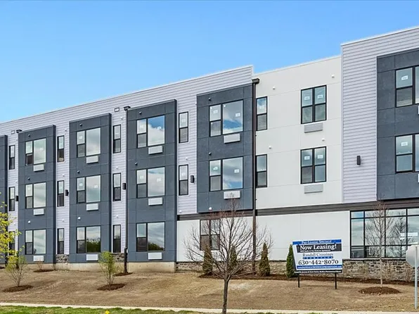 1101 Ritter St, North Aurora, IL