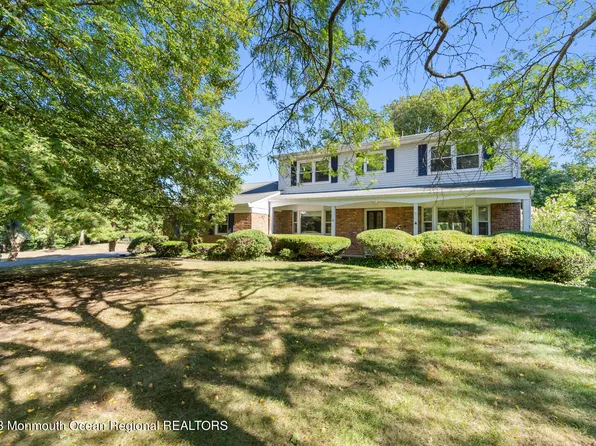 6 Hanne Drive, Leonardo, NJ 07737