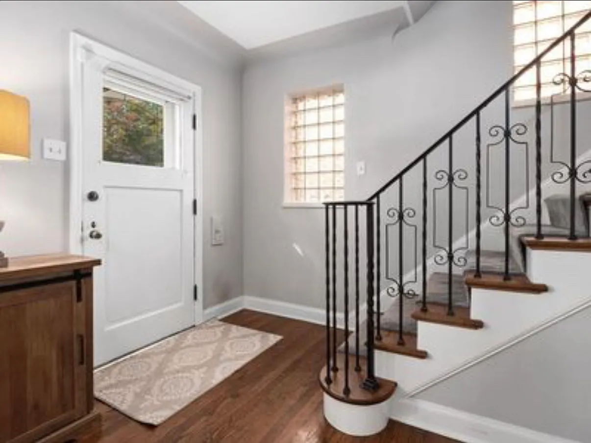 7801 Gannon Ave — Photo 2