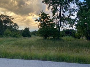 14300 W Sheryl Lynn Dr, Wadsworth, IL