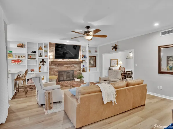 7628 Millicent Way, Shreveport, LA 71105