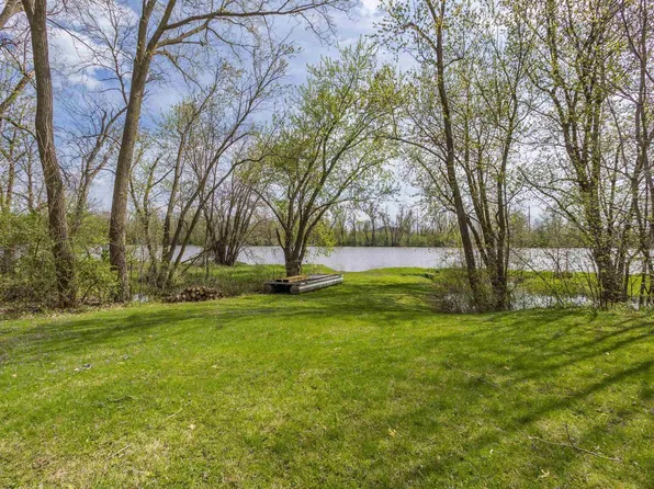 2400 47th Ave, Rock Island, IL 61201
