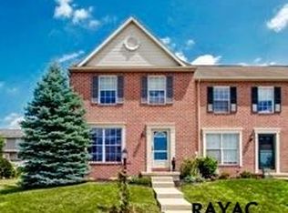 10 Johnamac S, Littlestown, PA 17340