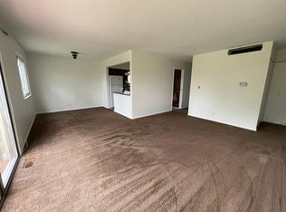 39880 N Golf Ln APT 44, Antioch, IL 60002