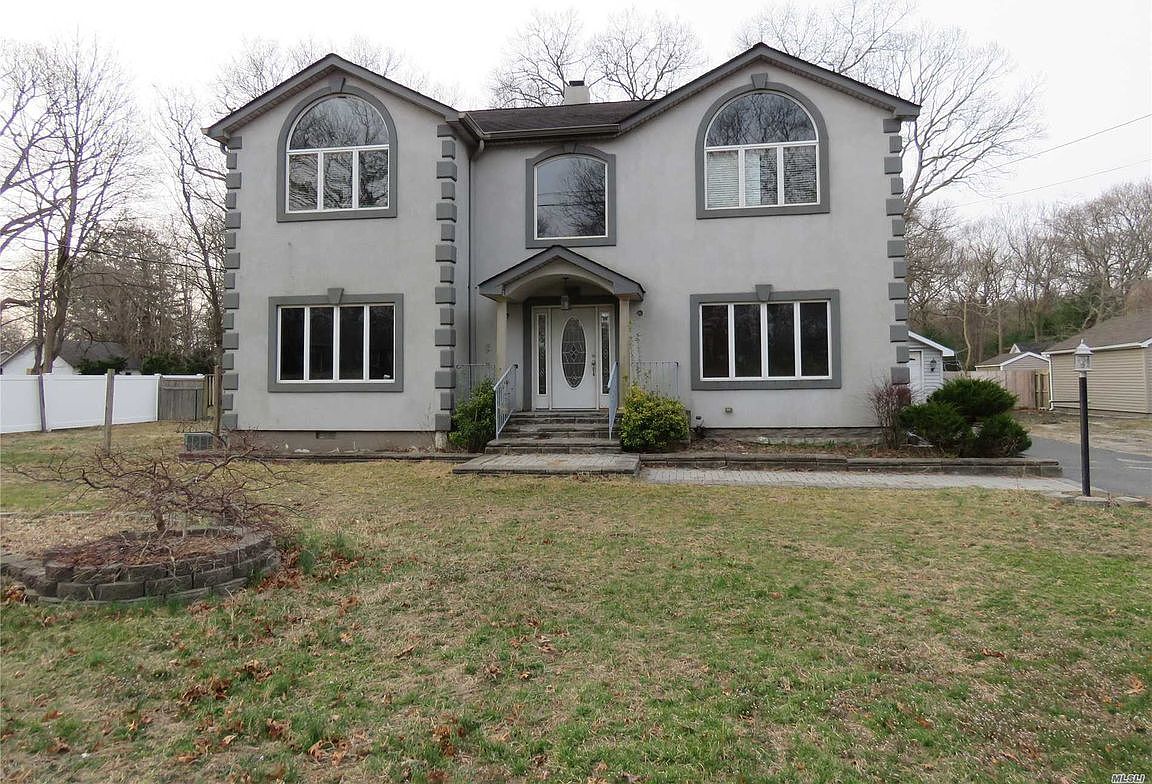 230 Jamaica Ave, Medford, NY 11763 Zillow