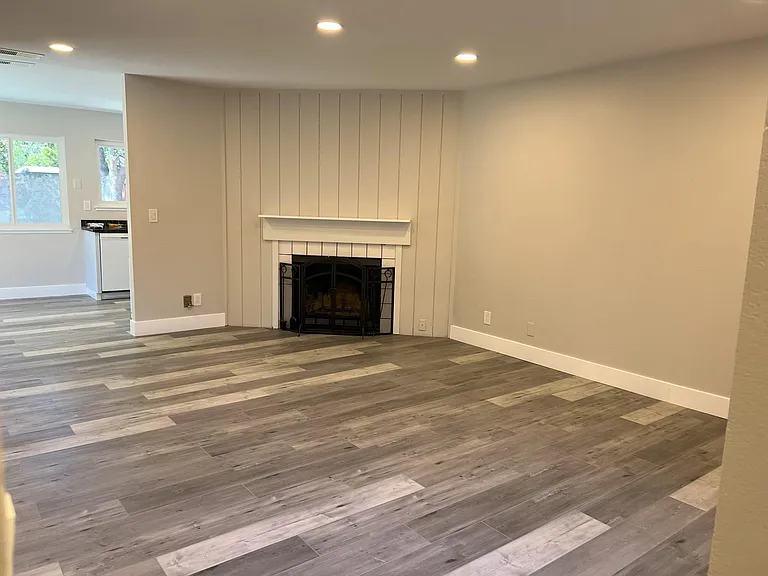 5181 Oxbow Ct — Photo 2