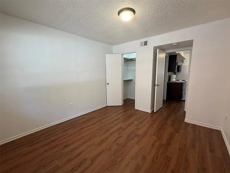 1410 Blalock Rd #10 — Photo 7