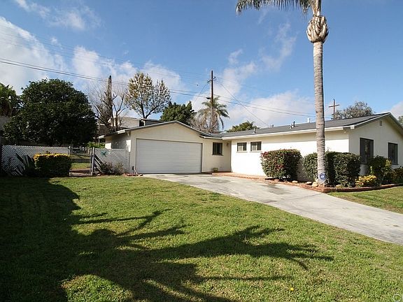 4th image of 4081 Golden West Ave