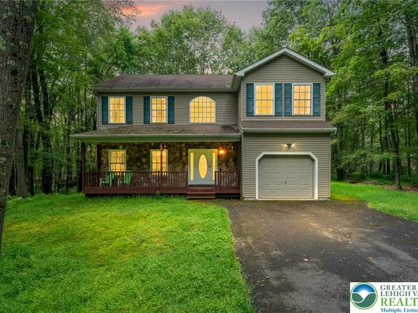 117 Ridge Rd, Pocono Lake, PA 18347