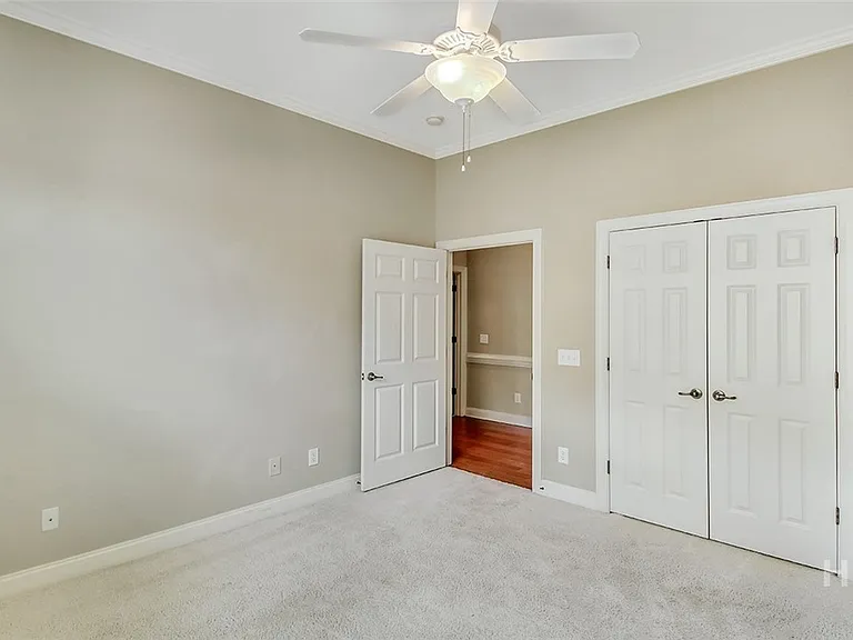 1802 Woodside Rdg — Photo 36
