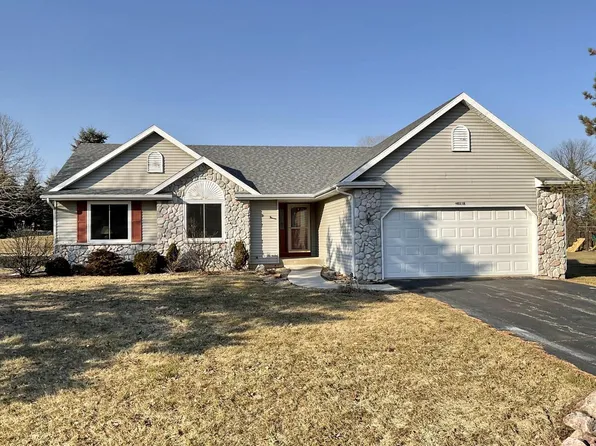 N6319 Woodland Meadows DRIVE, Sheboygan, WI 53083