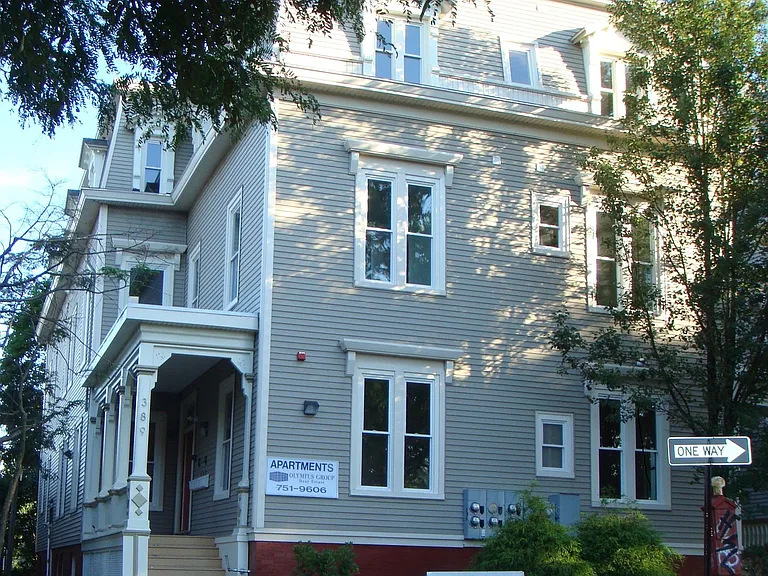 387-389 Angell St — Photo 1