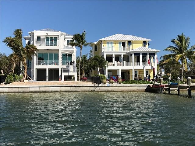 1st image of 815 San Carlos Dr