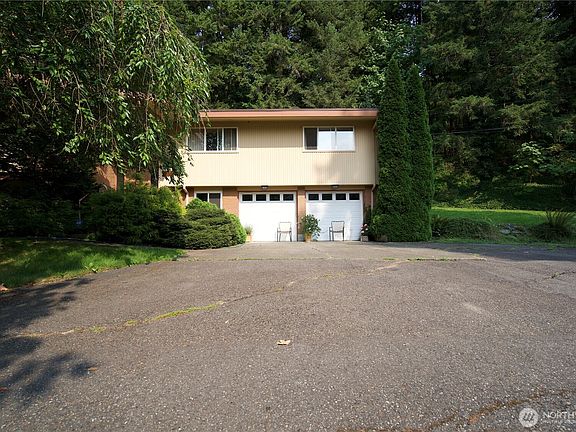 4th image of 15440 SE May Valley Road