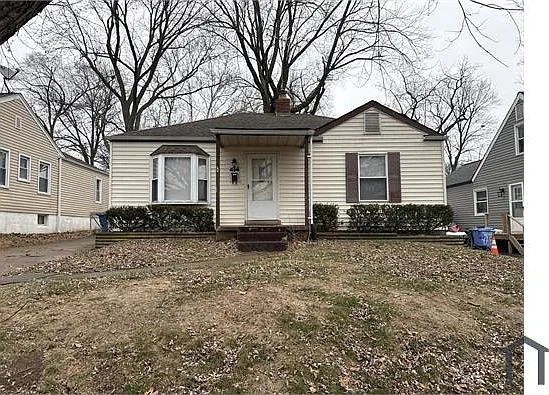 414 Superior Dr