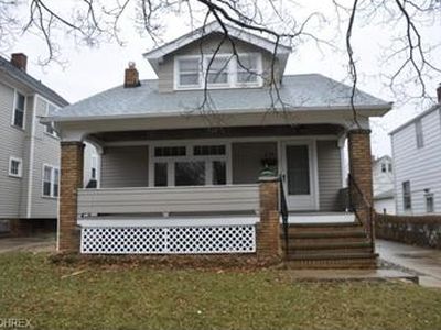 2174 Wyandotte Ave, Lakewood, OH, 44107