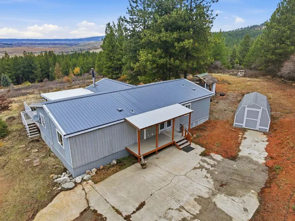 23420 E Henry Rd, Greenacres, WA 99016