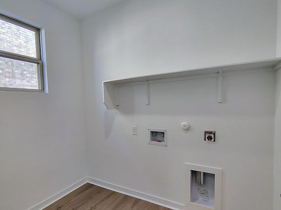 7th image of this home