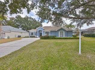 2806 Brooke Pines Ct, Plant City, FL 33566