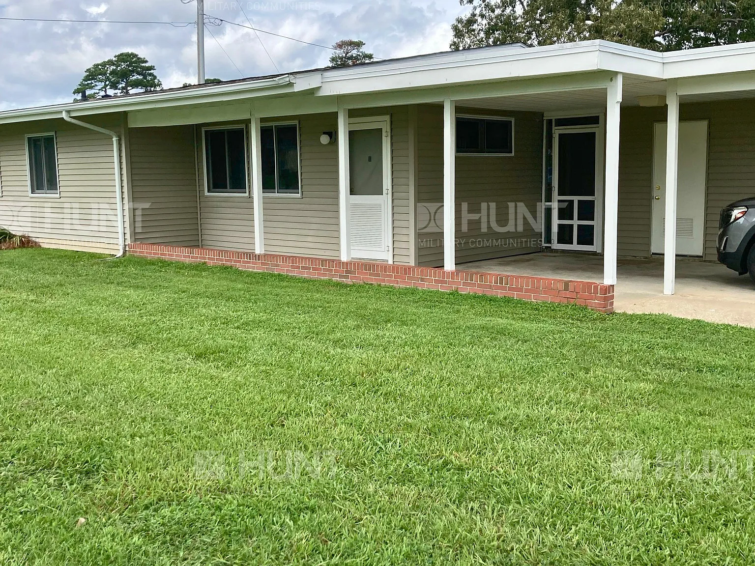 4 bed, 1380 sqft, $1,550 — Photo 2