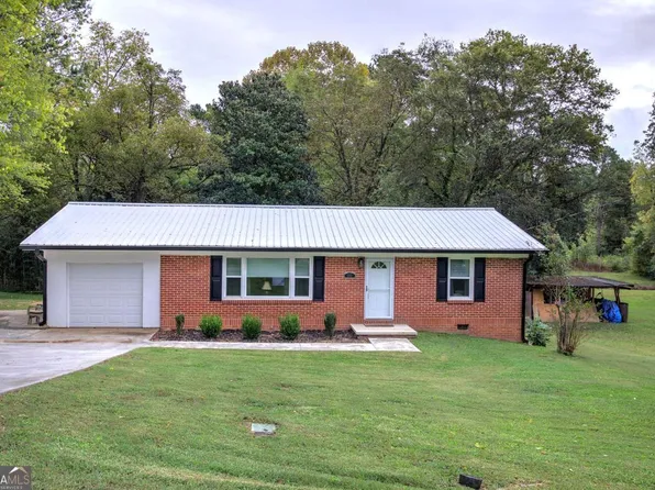 203 Burton Dr, Calhoun, GA 30701