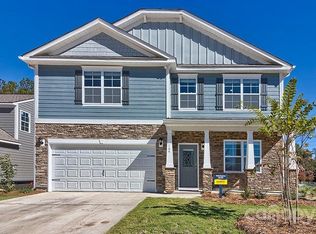 427 Ridgeview Ln, Mars Hill, NC 28754